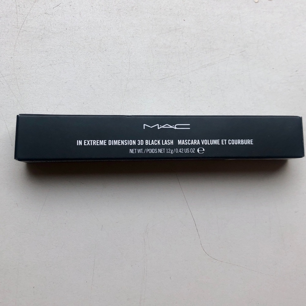 mac in extreme dimmension 3D black lash
